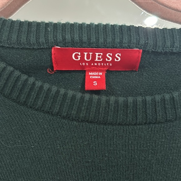 Great condition Mens Small Guess Sweater Green Black White - Picture 2 of 3